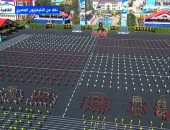 خريجو الكليات العسكرية يؤدون عروضا رياضية أمام الرئيس السيسى