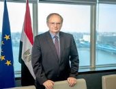 سفير الاتحاد الأوروبى يرحب بنتائج القمة المصرية اليونانية القبرصية