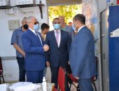 صور.. محافظ الأقصر ونائبه يتفقدان لجان الانتخابات بالبندر والبياضية وإسنا