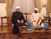 مختار جمعة يعرض على نظيره السودانى تدريب الأئمة بأكاديمية الأوقاف