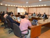 القومى للمياه يقيم أعمال تأهيل الترع فى الغربية والفيوم