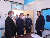 محافظ سوهاج: لم نرصد أى مخالفات بالانتخابات ونتوقع زيادة الإقبال.. فيديو