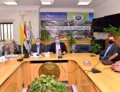 محافظ أسيوط: انتظام فتح اللجان أمام الناخبين في اليوم الثانى لانتخابات البرلمان