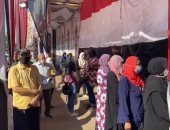توافد المواطنين على لجان بولاق الدكرور.. والسيدات فى مقدمة الصفوف