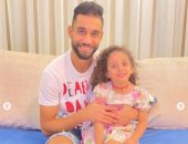 عمرو السولية يحتفل بعيد الميلاد الرابع لابنته ليلى