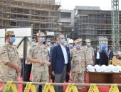 وزير الاتصالات يتفقد مدينة المعرفة بالعاصمة الإدارية الجديدة