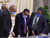 وزير الإسكان: 35 مليار جنيه تم إنفاقها على المشروعات فى الـ4 أشهر الماضية