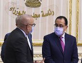 مدبولى يُهنئ وزير الإسكان بفوز هيئة المجتمعات العمرانية بجائزة الأمم المتحدة