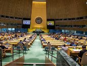 إصابة 5 من أعضاء بعثة بالأمم المتحدة بكورونا يغير خطط عمل المنظمة من جديد.. تعليق الاجتماعات لمدة أسبوع والخدمة الطبية تتعقب مخالطى الموظفين المصابين.. والمتحدث باسم المنظمة: 1400 شخص دخلوا المقر خلال 3 أسابيع