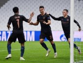 مانشستر سيتي يدك مارسيليا بثلاثية خارج الأرض في دوري الأبطال.. فيديو