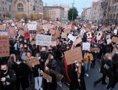 مظاهرات ضد قانون الإجهاض فى بولندا.. صور