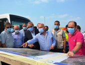 وزير النقل يؤكد الطريق الدائرى أهم المحاور المرورية بالقاهرة الكبرى .. صور 
