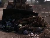 استمرار حملات تطهير الترع والمصارف ورفع وإزالة مخلفات الرى بالبدارى أسيوط