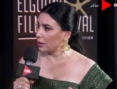 عبير صبرى تكشف لـ لميس الحديدى سبب تأخرها عن مهرجان الجونة: "كان عندى عزال"