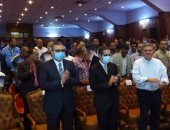 صور.. بدء احتفالية شركة غزل المحلة بالصعود للدورى الممتاز بحضور وزير قطاع الأعمال