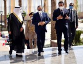 السيسى خلال افتتاح جامعة الملك سلمان ومشروعات أثرية: غياب الاستقرار مدمر للدولة والمستقبل.. رممنا أكثر من 75 كنيسة بعد تدميرها.. الرئيس يؤكد: نحتاج 400 مليار جنيه لتوفير جامعة لكل مليون شخص عام 2032.. فيديو