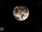 القمر يقترن برمز الحب فى ظاهرة ترى بالعين المجردة فجر الغد