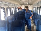 السكة الحديد تعلن تواصل تعقيم المحطات والقطارات للوقاية من كورونا.. صور