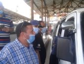 حملات لمتابعة التزام السائقين والركاب بارتداء الكمامات في مواقف البحيرة