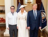 مصفف شعر ميلانا ترامب يشيد بروح الدعابة لديها وعلاقتها الجيدة برئيس أمريكا