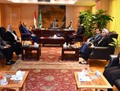 محافظ الفيوم يوجه بتفعيل جميع المبادرات المجتمعية للتصدى لانتشار كورونا