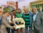 جماهير الاتحاد تحتفل بتورتة مع حسام عاشور.. صور 