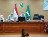 محافظ الشرقية يطمئن من رؤساء المراكز والمدن على استعدادات انتخابات مجلس النواب