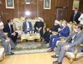 محافظ المنوفية يستقبل وزير الأوقاف والمفتى لإفتتاح مسجد بشبين الكوم