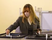 المدير التنفيذى للأكاديمية الوطنية للتدريب تدلى بصوتها بالانتخابات فى مصر الجديدة