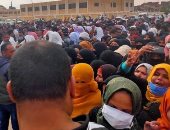 سيدات من قبائل شمال سيناء يسجلن حضورا لافتا فى انتخابات النواب.. صور