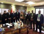 الهيئة الوطنية تستقبل وفد من البرلمان العربى لمتابعة انتخابات النواب.. صور