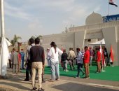 توافد المواطنين على لجان انتخابات مجلس النواب بالقاهرة الجديدة.. فيديو وصور