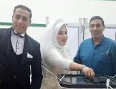 عروسان ومسنة عمرها 105 سنوات يتصدرون المشهد الانتخابى بكفر الشيخ.. صور