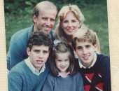 عائلة الرئيس الأمريكى الجديد على السوشيال ميديا "حب ودعم دائم".. معظم حساباتهم خاصة ومغلقة.. حفيدته "ناعومى" الأكثر تفاعلا ولديها 78 ألف متابع منهم ابنة ترامب.. زوجته تتابع 12 فقط ليس من بينهم أبناءه وأحفاده عائلة الرئيس الأمريكى الجديد على السوشيال ميديا "حب ودعم دائم".. معظم حساباتهم خاصة ومغلقة.. حفيدته "ناعومى" الأكثر تفاعلا ولديها 78 ألف متابع منهم ابنة ترامب.. زوجته تتابع 12 فقط ليس من بينهم أبناءه وأحفاده