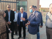 محافظ شمال سيناء يتفقد لجان انتخابات مجلس النواب بالشيخ زويد.. صور