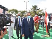 وزير السياحة يدلى بصوته فى انتخابات مجلس النواب بالرحاب مرتديا الكمامة.. صور