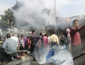 السيطرة على حريق فى محل تسالى بالشرقية.. صور