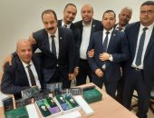 جمارك مطار القاهرة تحبط محاولة تهريب عدد من الساعات والهواتف المحمولة 