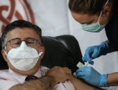 متى يكون لقاح شركة فايزر لكورونا متاحاً للناس؟