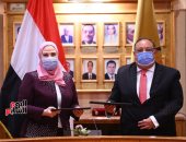 وزيرة التضامن تعلن توقيع بروتوكول لتطوير العشوائيات فى حلوان