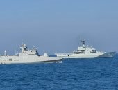 البحرية المصرية والبحرينية تنفذان تدريبا بحريا عابرا في نطاق الأسطول الشمالى