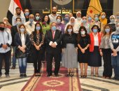 جامعة حلوان واللجنة الوطنية المصرية لليونسكو يبحثان دعم التوأمة بين مؤسسات التعليم العالى