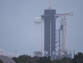 SpaceX يختبر إطلاق صاروخ فالكون 9 قبل رحلة رواد الفضاء
