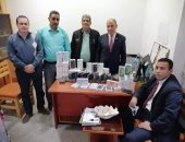 جمارك مطار برج العرب تحبط محاولة تهريب هواتف محمولة بقيمة مليون جنيه 