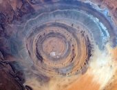 "قلب الريشات" تكوينات صخرية ساحرة تخفى الكنوز ويحرسها الجن فى أساطير موريتانيا