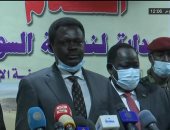 رئيس جيش تحرير السودان يدعو بعد وصوله البلاد إلى نبذ العنف