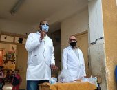 "صحة أسوان" تواصل ندوات توعية للوقاية من "كورونا" داخل المدارس.. صور