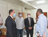 رئيس جامعة أسيوط يتفقد أعمال إنشاء مركز النيل للتنوير والإشعاع الحضارى  