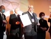 بيومى فؤاد: سأخصص جائزة باسمى فى دورة مهرجان شرم الشيخ للمسرح الشبابى.. فيديو