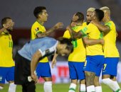 البرازيل تتصدر تصفيات أمريكا الجنوبية بالفوز على أوروجواى وطرد كافانى..فيديو
